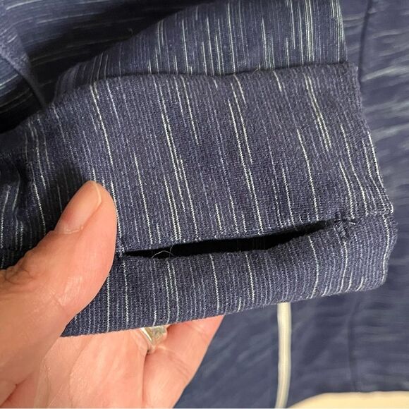 Athleta Blue Striated Hope Zip Front Jacket with Thumb Holes Size Medium - Picture 9 of 12